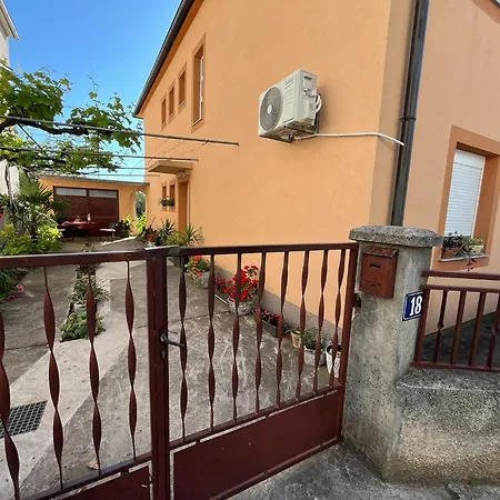 Paulina Apartamento Zadar